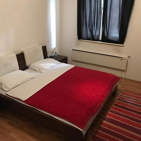 Apartament Čačak Exterior foto